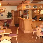 Gasthof-Pension Rotes Haus